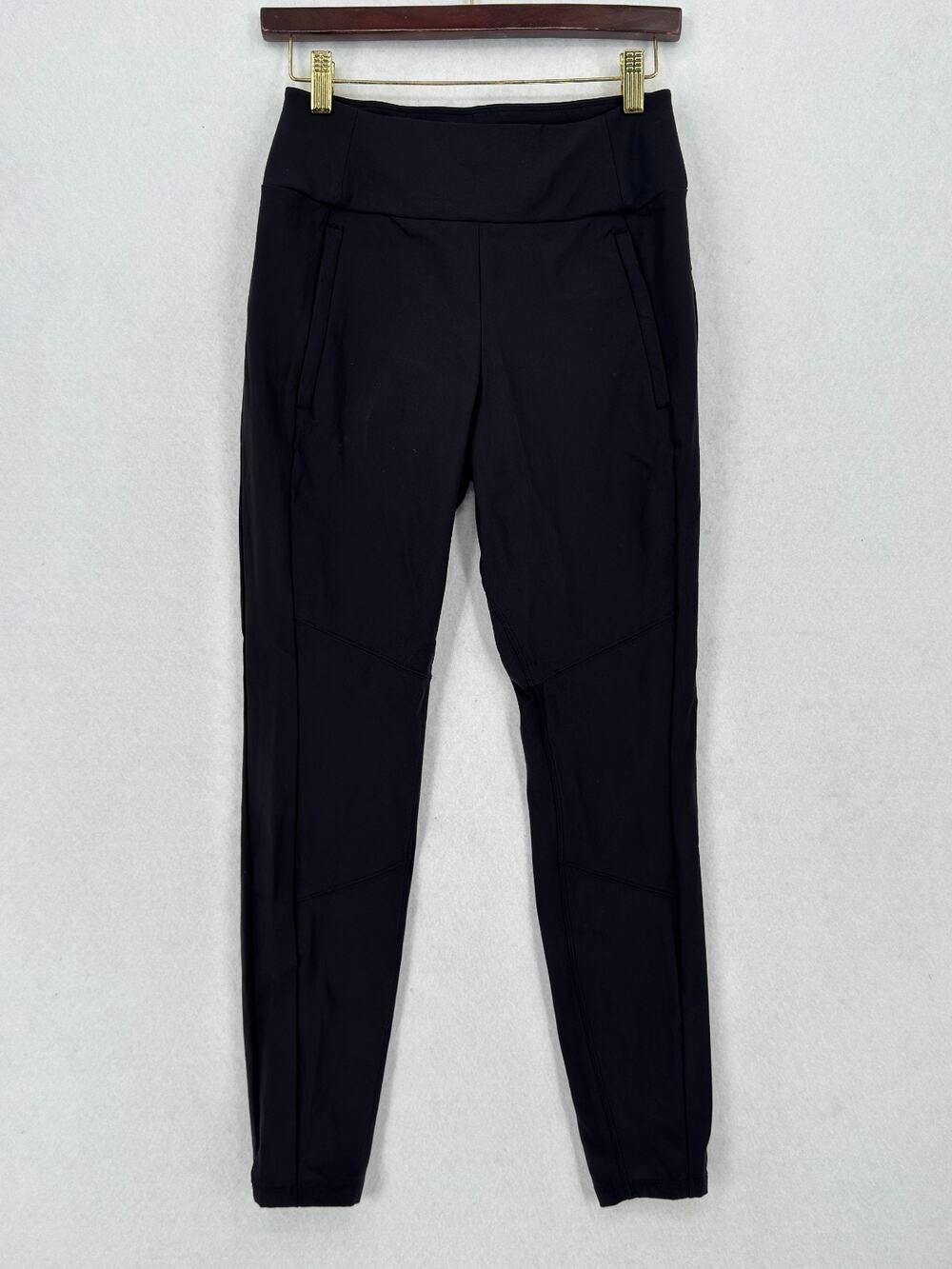 Athleta Headlands Hybrid Trek Tight Black Nylon Slim Leg Athletic Pants Sz 8